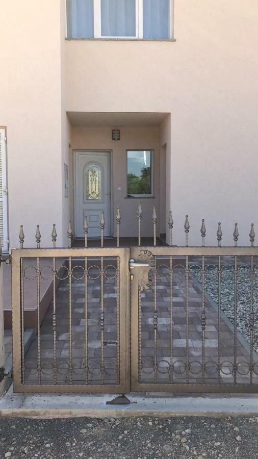 Vila Zdenka Novi Vinodolski Exterior foto